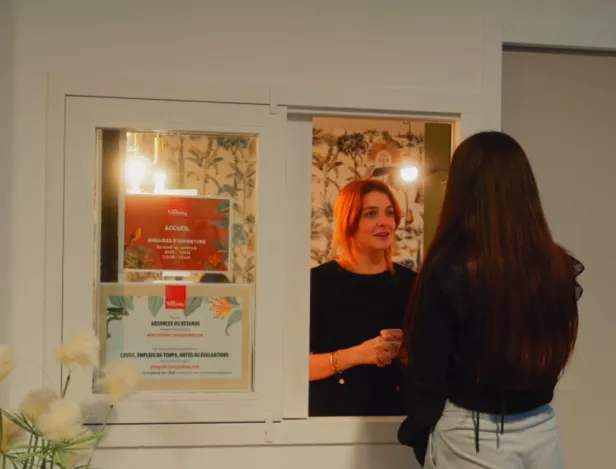 hésiter-a-continuer-ses-etudes-lyon-ecole-commerce-mbway